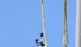 最新爆料蹦极事件视频大全,惊险瞬间！最新蹦极事件视频大全集锦